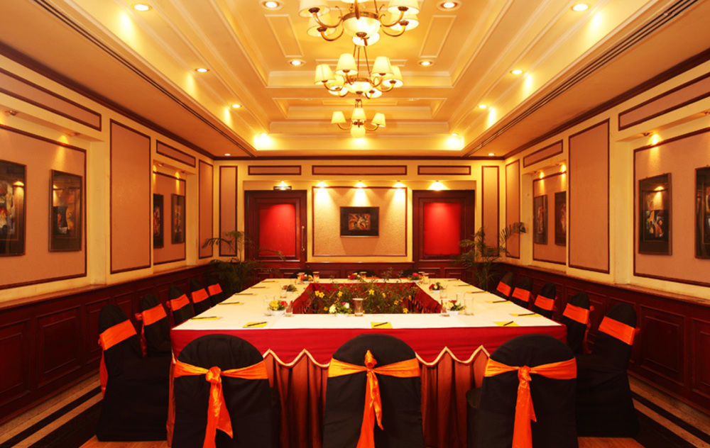 מלון The Crown, Bhubaneswar - Ihcl Seleqtions מראה חיצוני תמונה